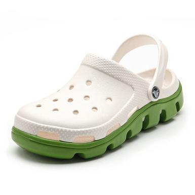 Crocs Duet Sport clog